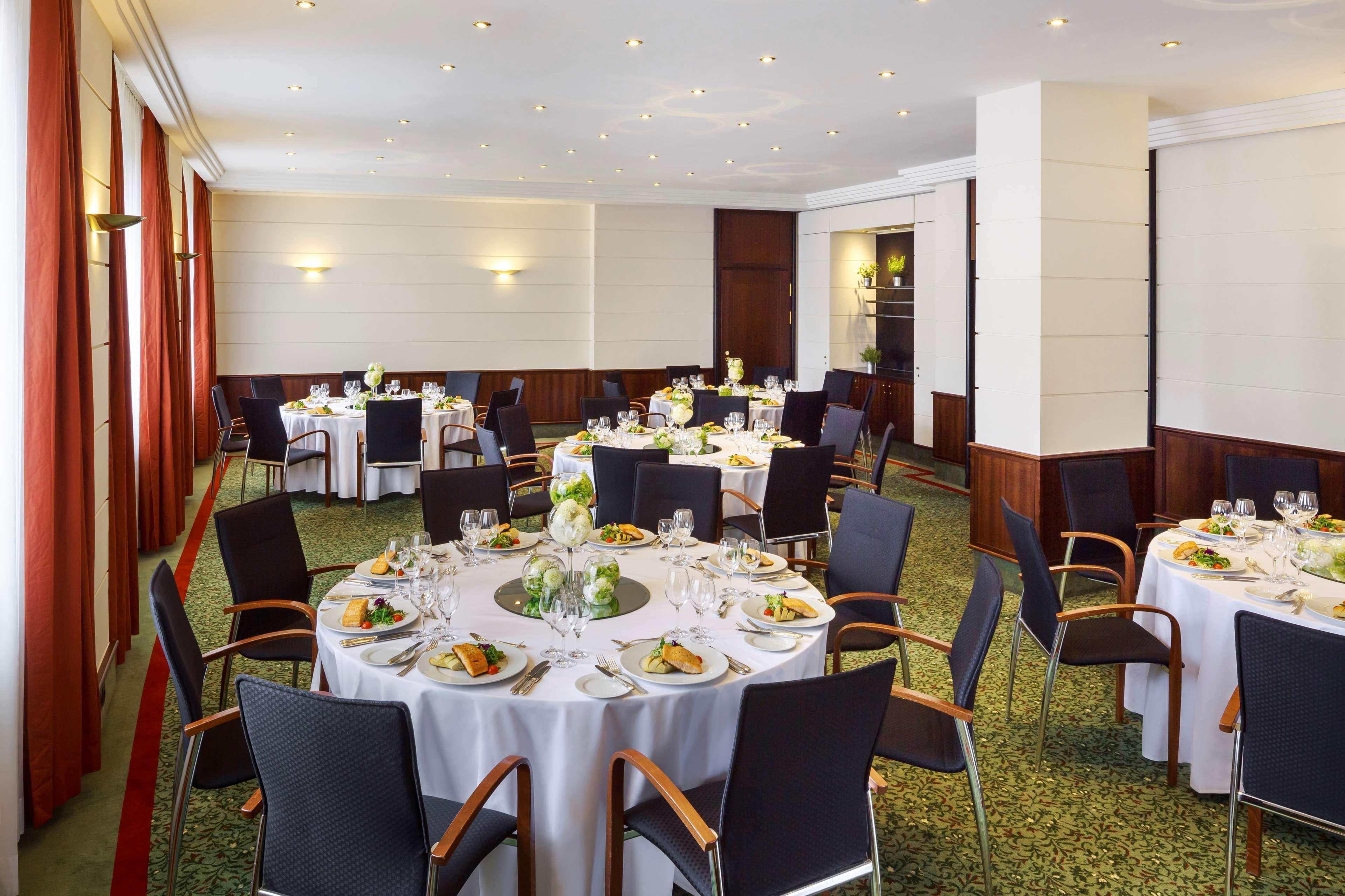 Bristol Hotel 5*