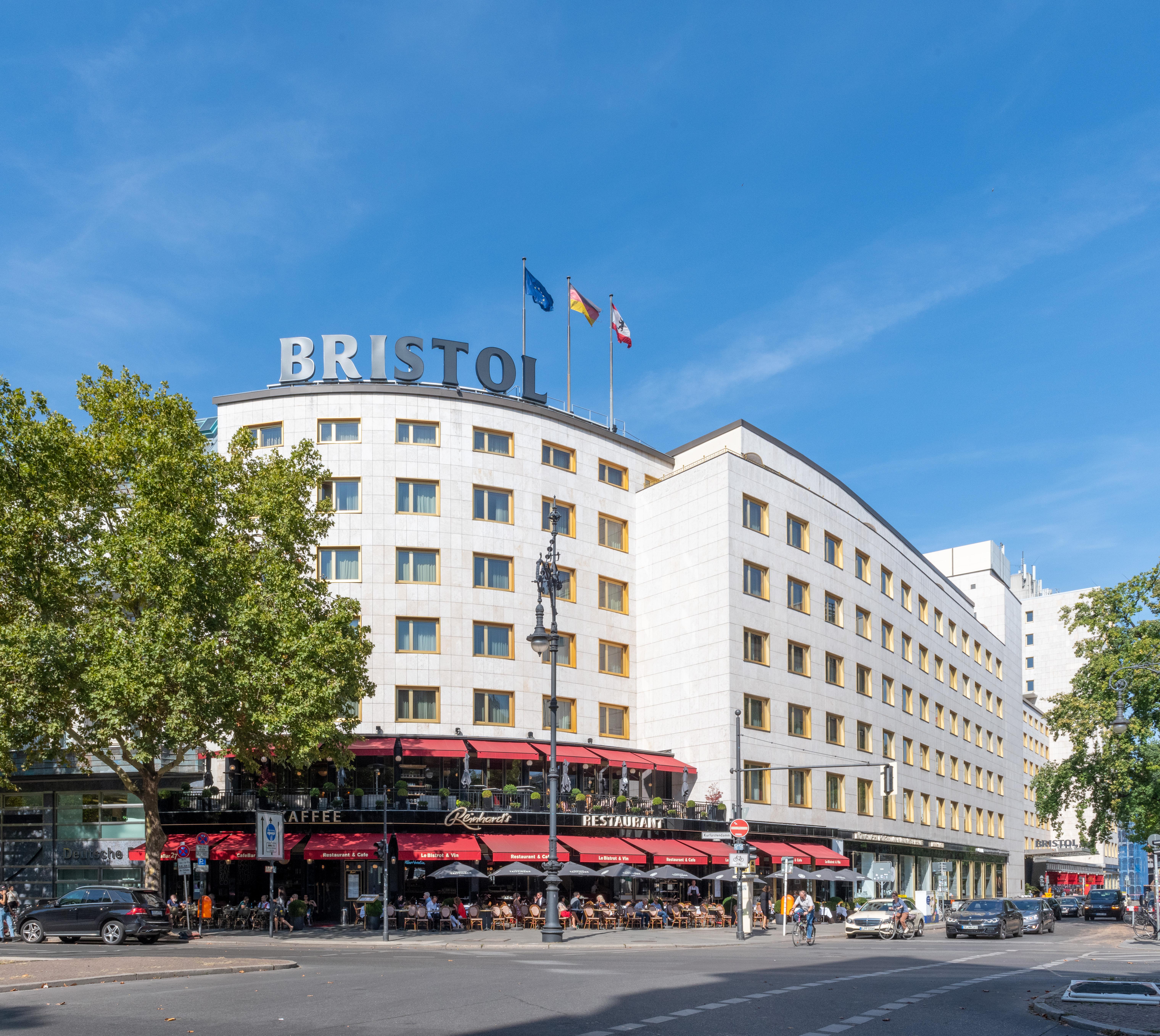 Hotel Bristol