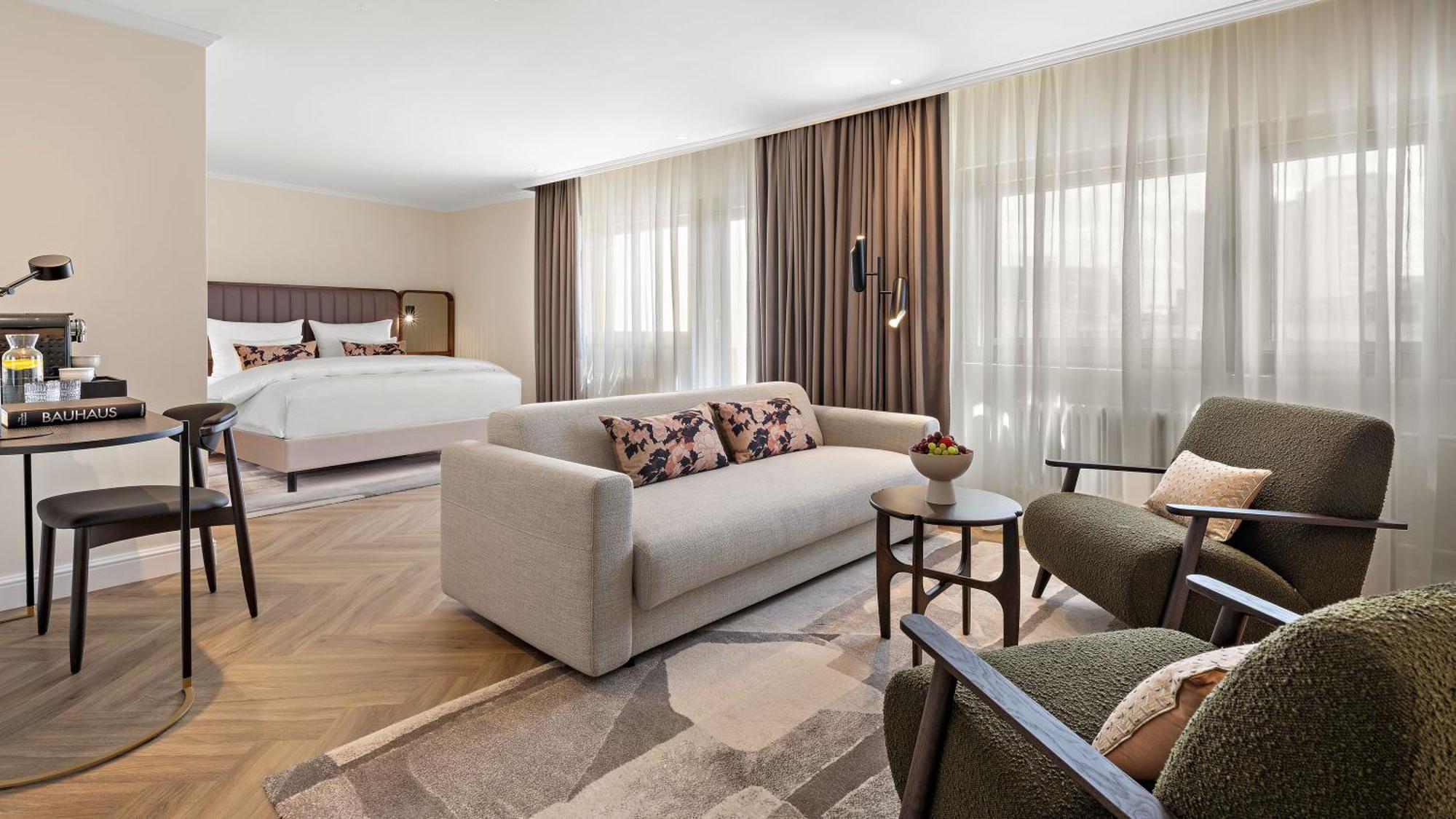 Bristol Hotel 5*