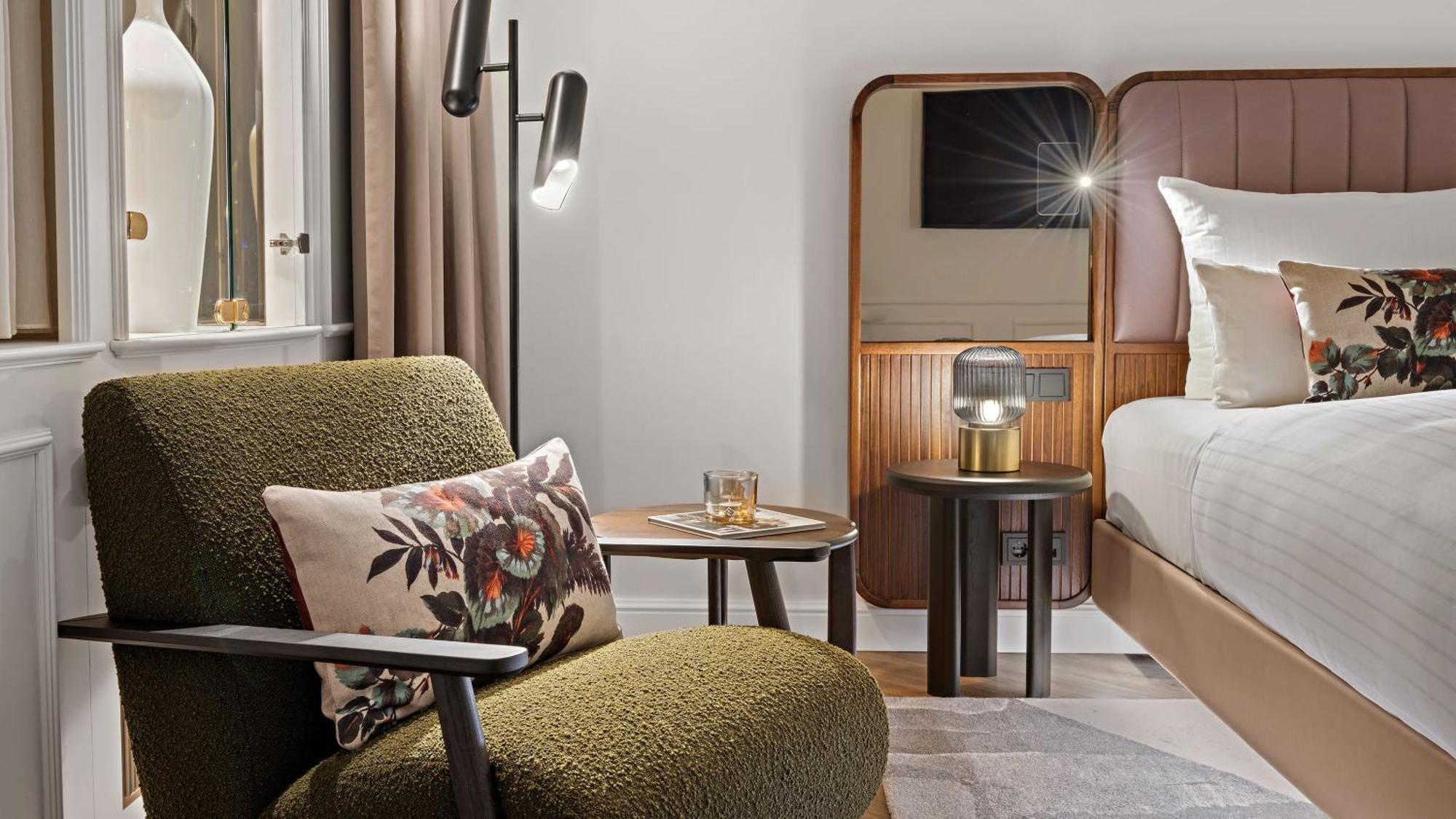 Bristol Hotel 5*