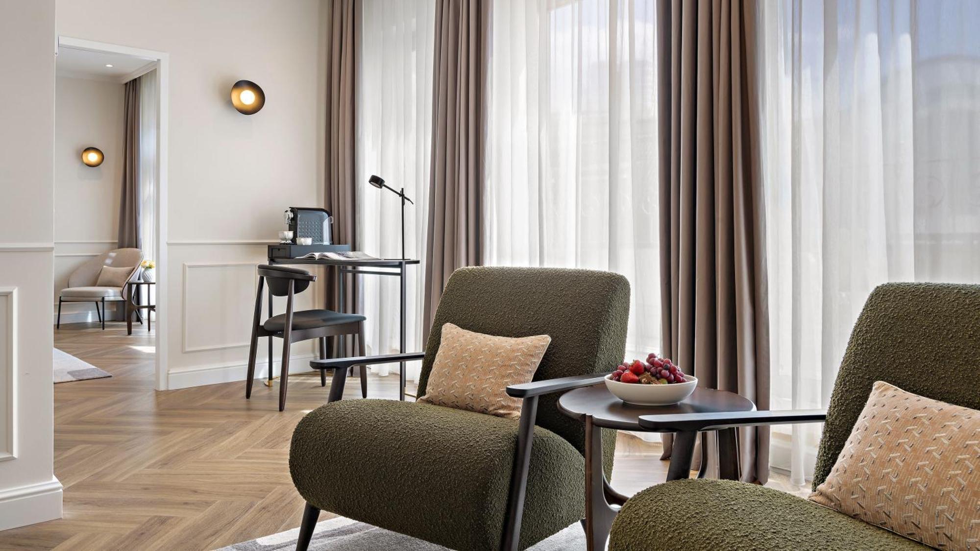 Bristol Hotel 5*